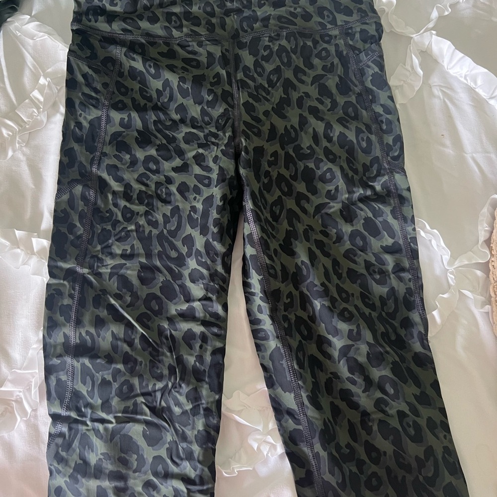 Sweaty Betty Zero Gravity Leopard Print Full Length Legging